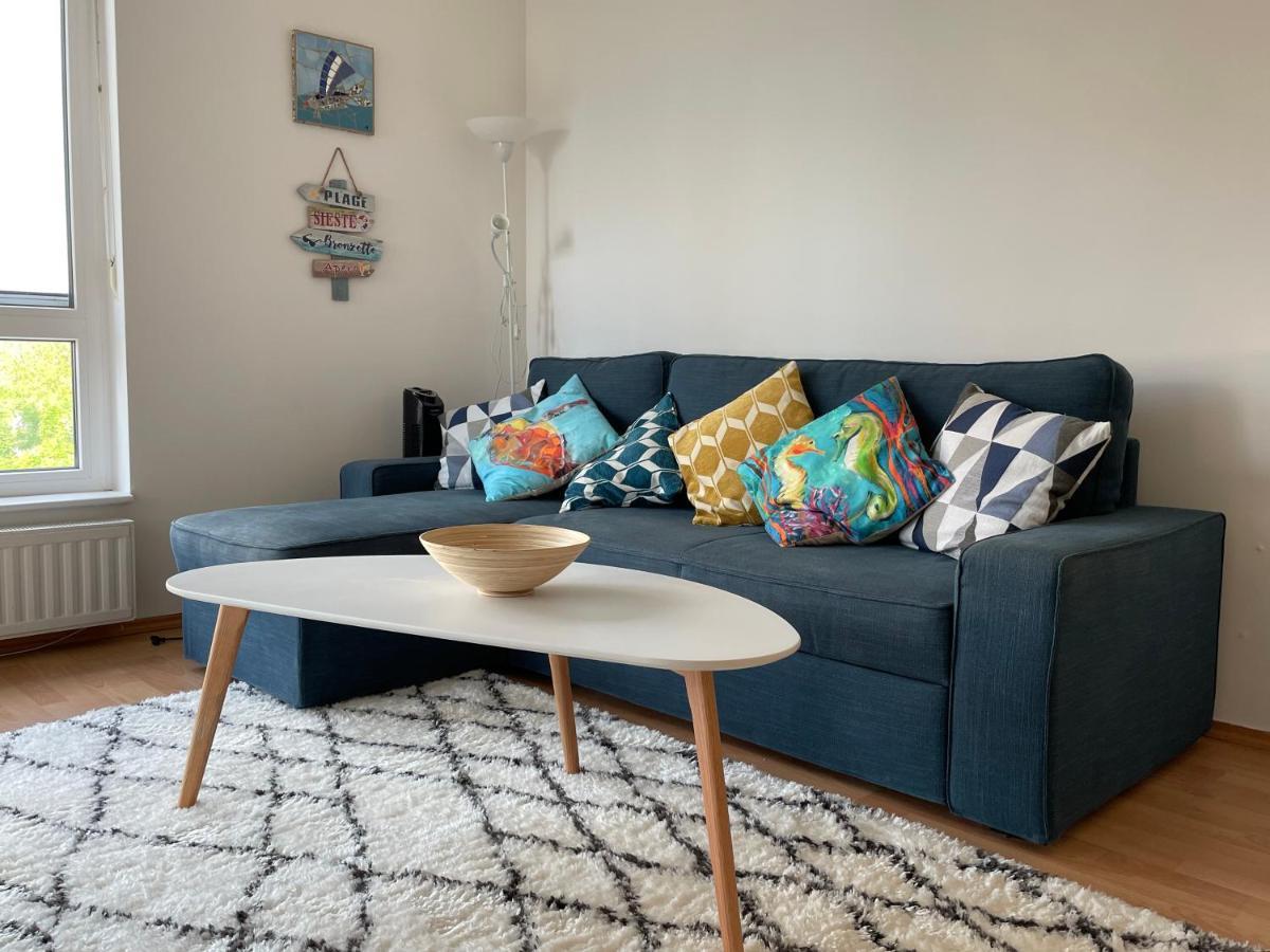 Siofoki Vizparti Nyaralo - Lakeside Apartment Екстериор снимка