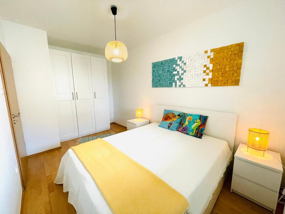 Siofoki Vizparti Nyaralo - Lakeside Apartment Екстериор снимка