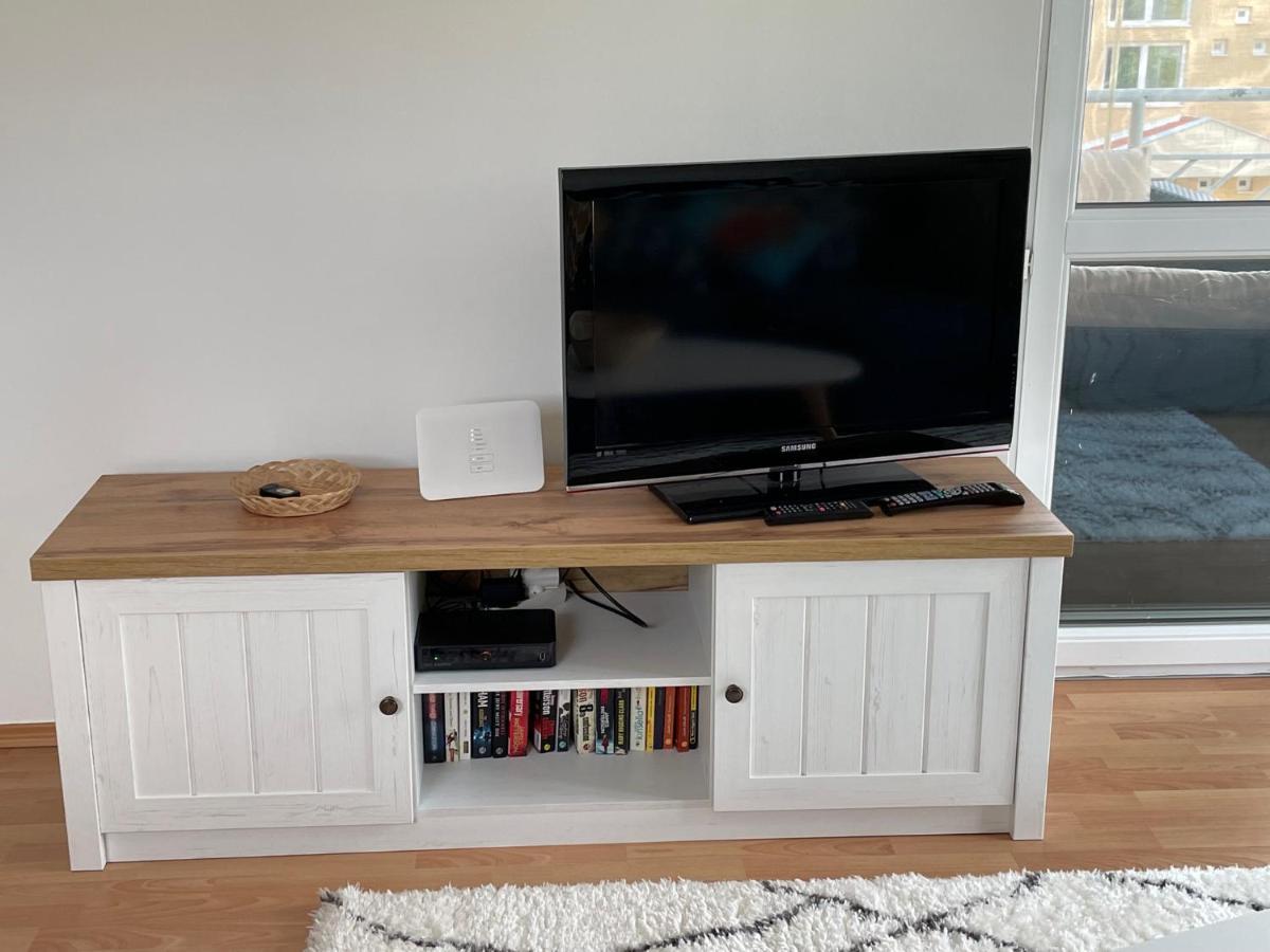 Siofoki Vizparti Nyaralo - Lakeside Apartment Екстериор снимка